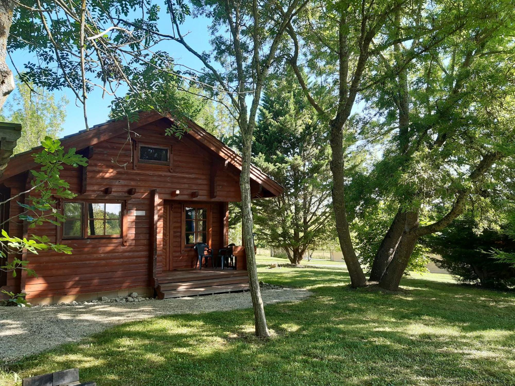 Les Chalets de Grazimis Condom Extérieur photo
